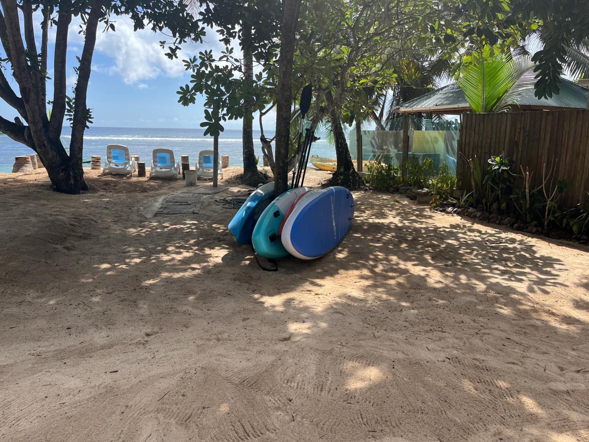 Beach Kaz Takamaka Exterior photo