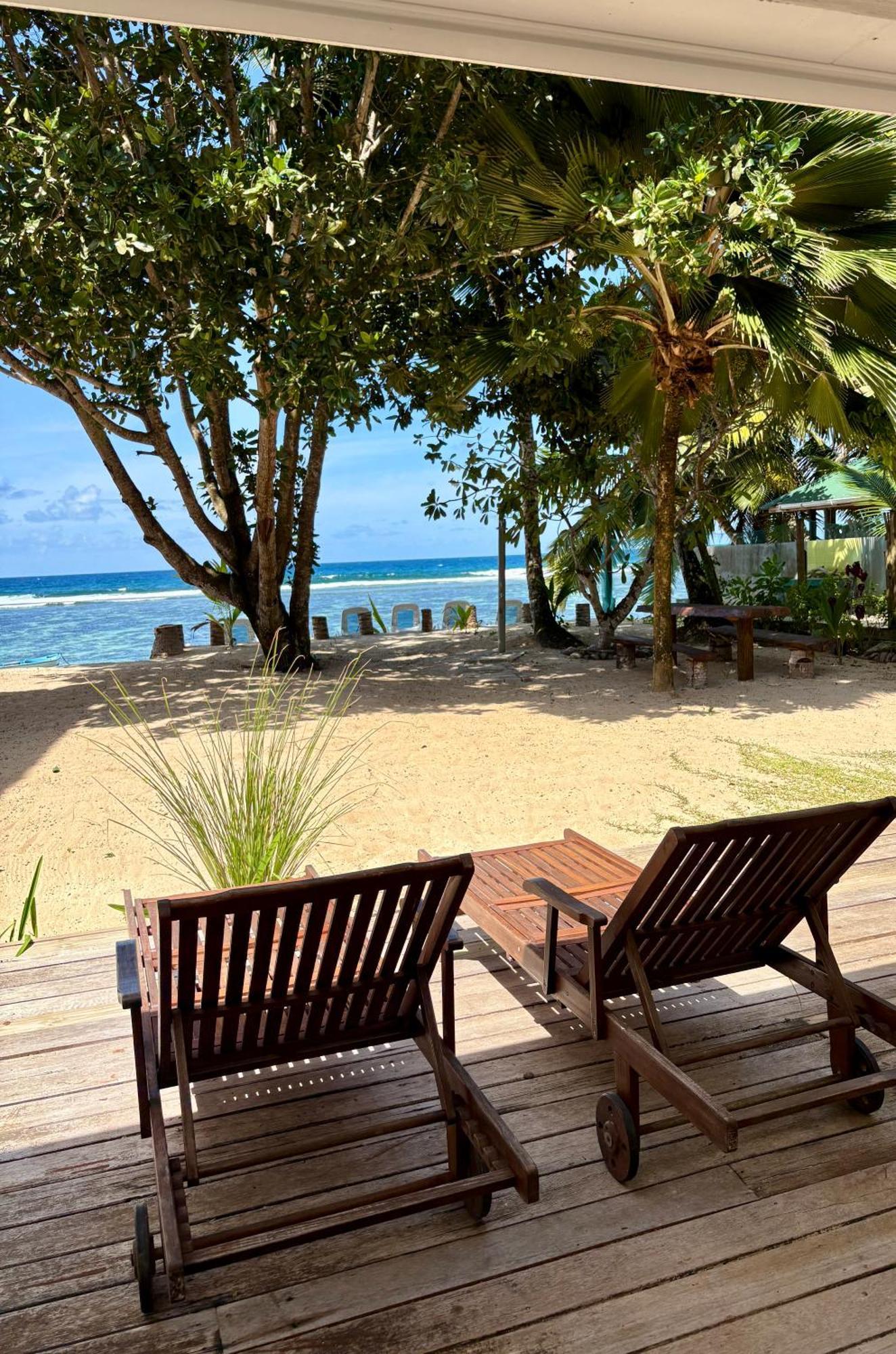 Beach Kaz Takamaka Exterior photo